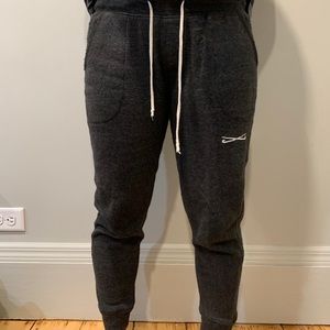 Alternative Earth grey/black jogger sweatpants EUC